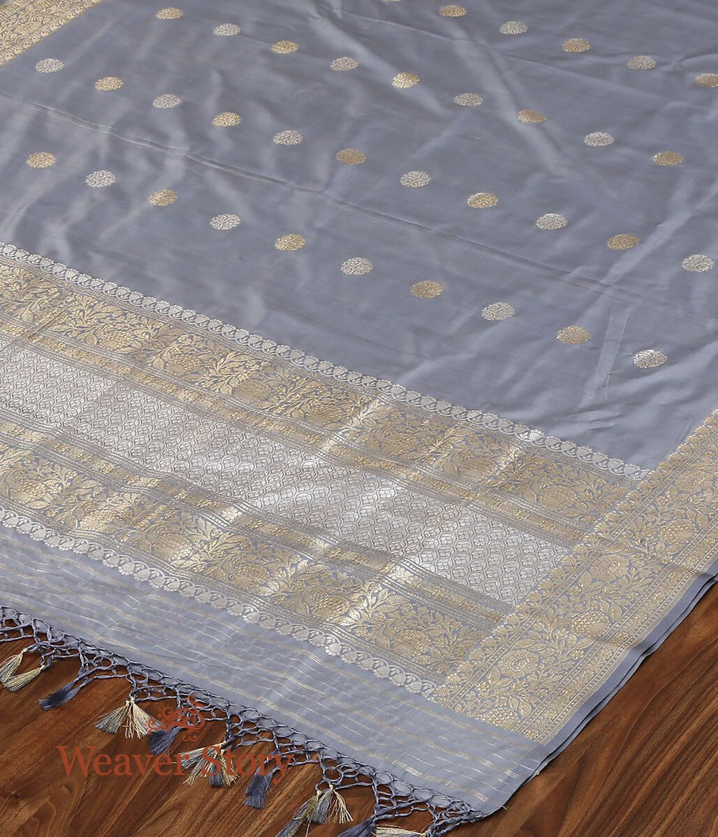 Handloom_Grey_Katan_Silk_Banarasi_Dupatta_with_Asharfi_Booti_WeaverStory_03