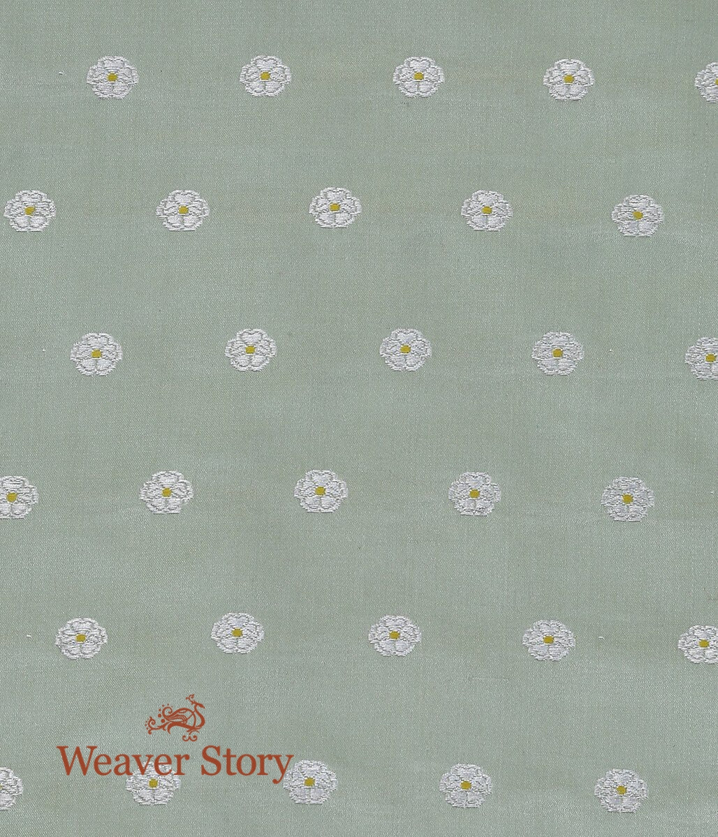 Handloom_Light_Green_Pure_Satin_Silk_Banarasi_Lehenga_WeaverStory_06