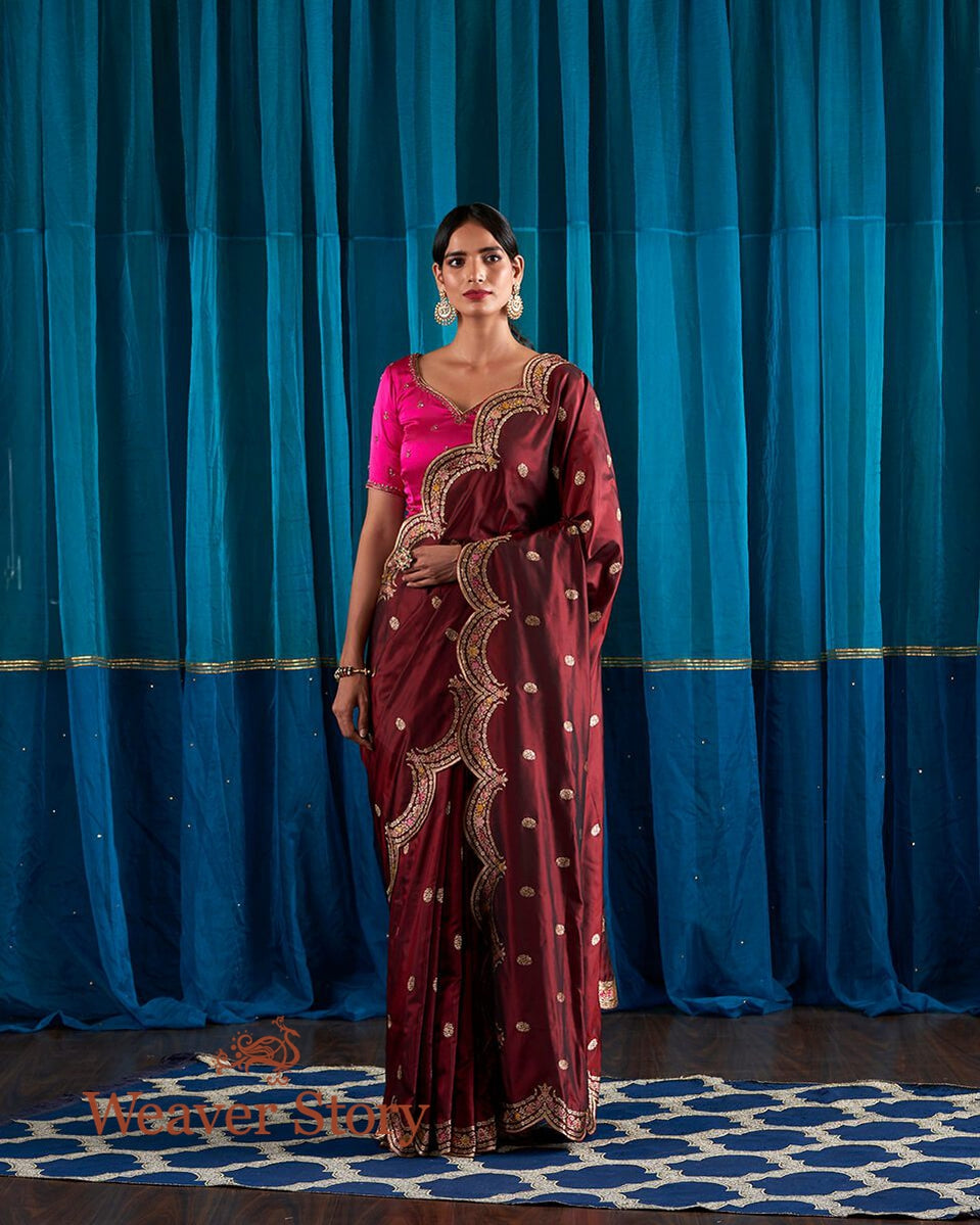 Handloom_Maroon_and_Black_Dual_Tone_Banarasi_Silk_Saree_with_Scalloped_Meenakari_Borders_WeaverStory_02
