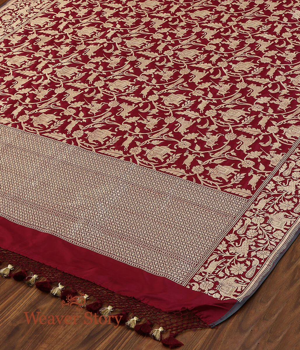 Handloom_Wine_Pure_Silk_Banarasi_Shikargah_Dupatta_WeaverStory_03