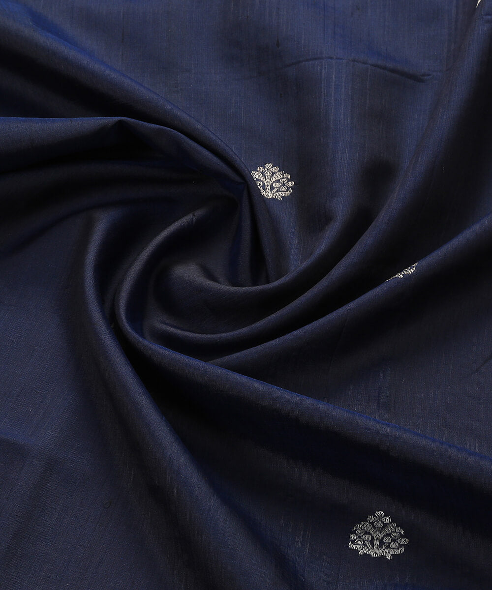 Handloom_Navy_Blue_Kadhwa_Booti_Dupatta_with_Silver_Zari_WeaverStory_05