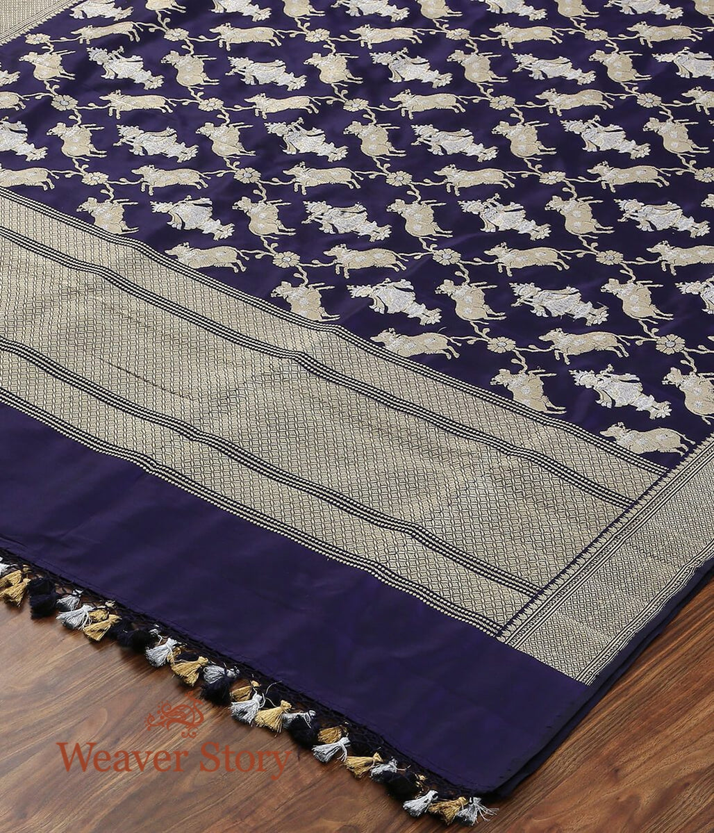 Handloom_Blue_Banarasi_Katan_Silk_Dupatta_with_Pichwai_Woven_Motifs_WeaverStory_03
