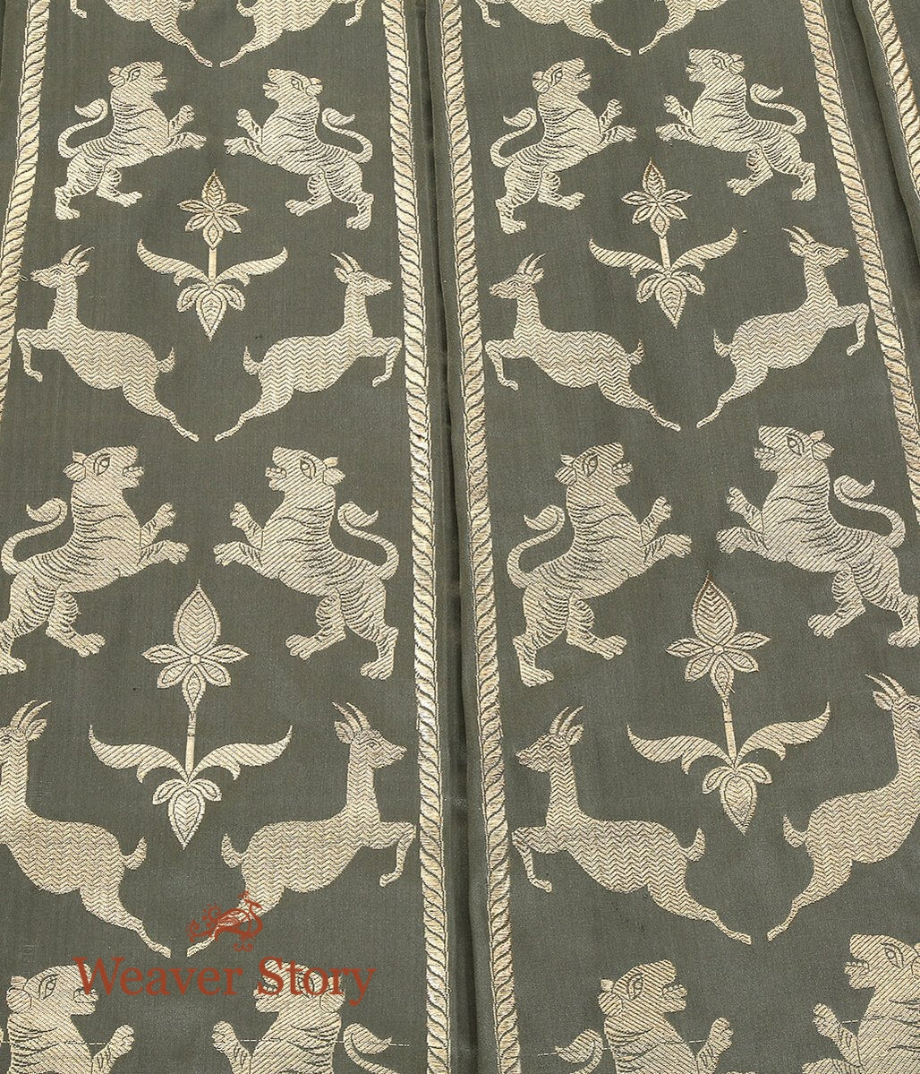 Handloom_Pure_Satin_Silk_Grey_Banarasi_Shikargah_Lehenga_with_Kadhwa_Weave_WeaverStory_04