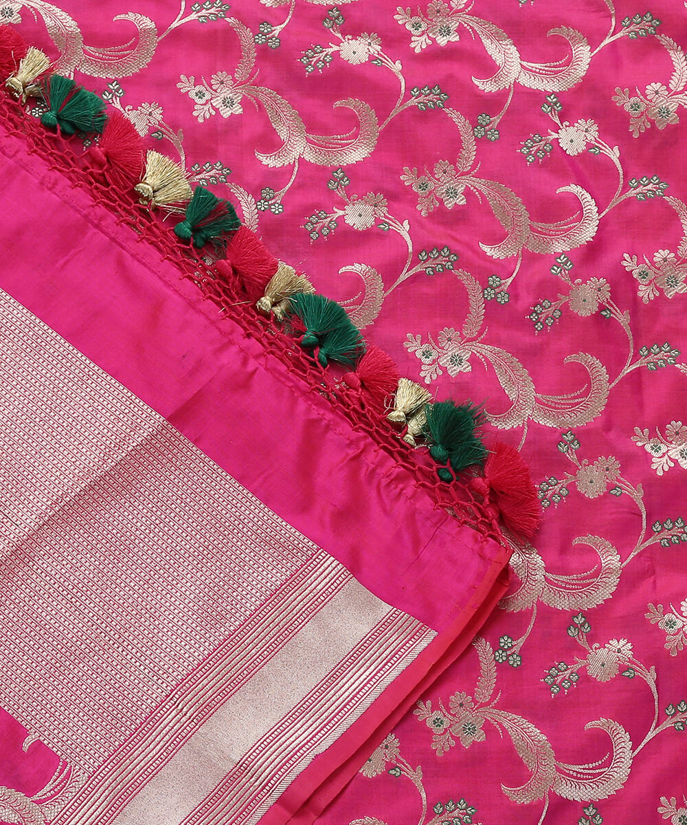 Pink_Pure_Katan_Silk_Banarasi_Handloom_Dupatta_with_Meenakari_WeaverStory_04