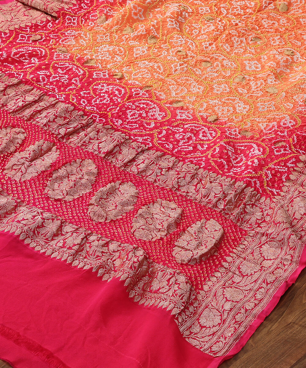 Handloom_Pink_and_Peach_Dual_Tone_Banarasi_Bandhej_Dupatta_WeaverStory_03