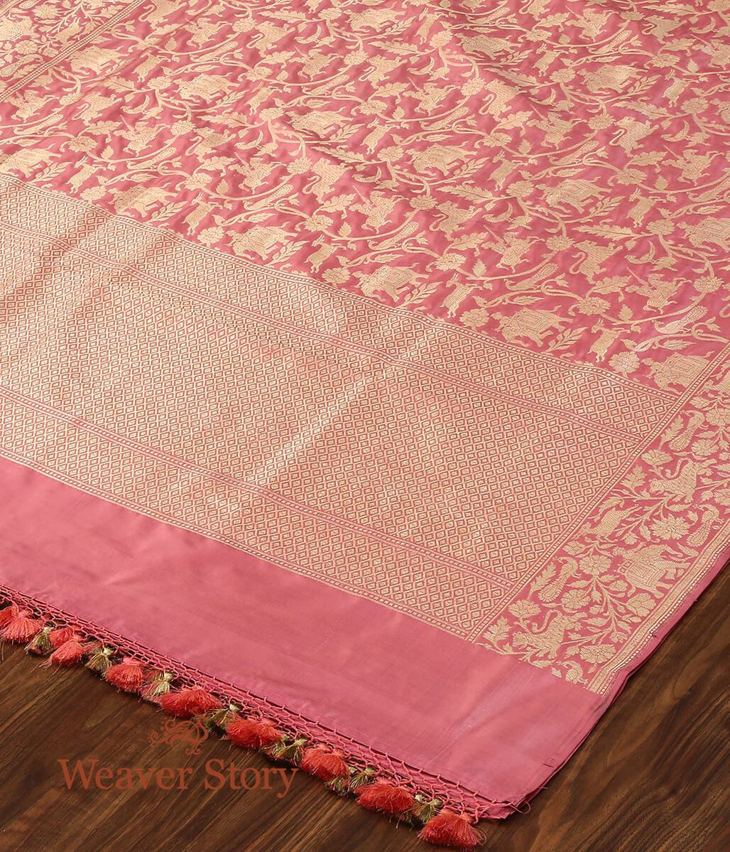 Handloom_Rose_Pink_Banarasi_Shikargah_Dupatta_WeaverStory_03