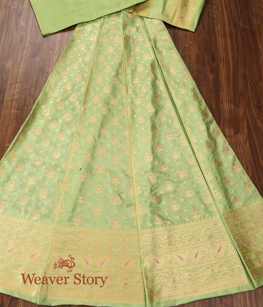 Handloom_Pista_Green_Pure_Katan_Silk_Banarasi_Lehenga_with_Meenakari_WeaverStory_02