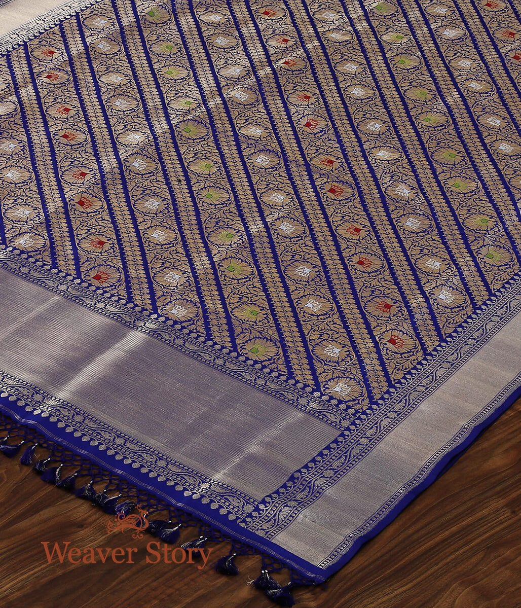Handloom_Blue_Banarasi_Kimkhab_Dupatta_woven_in_Pure_Katan_silk_WeaverStory_03