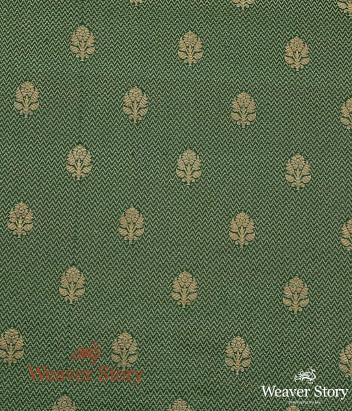 Handloom_Emerald_Green_Pure_Katan_Silk_Banarasi_Kalidar_Lehenga_WeaverStory_07
