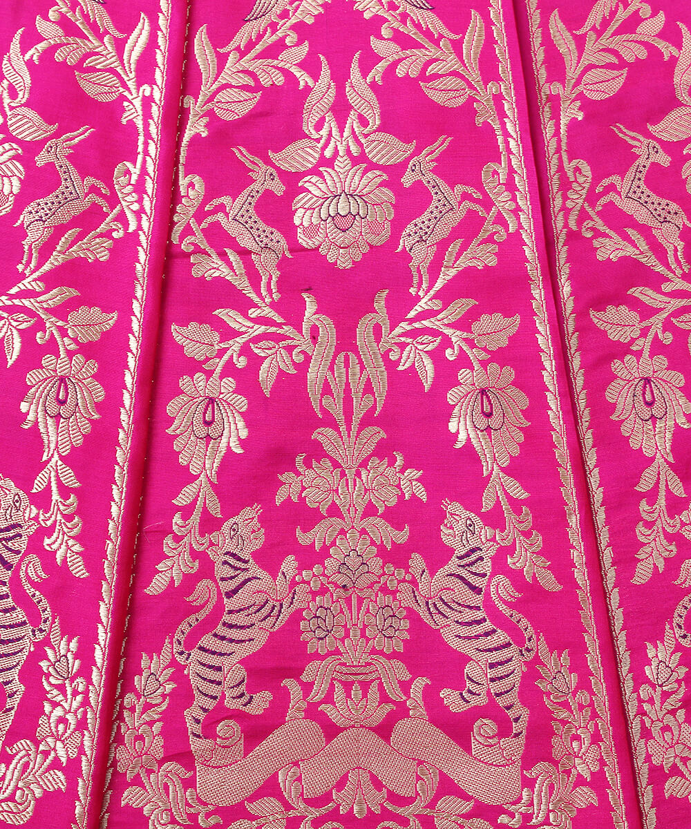 Handloom_Rani_Pink_Banarasi_Katan_Silk_Kadhwa_Shikargah_Lehenga_WeaverStory_05