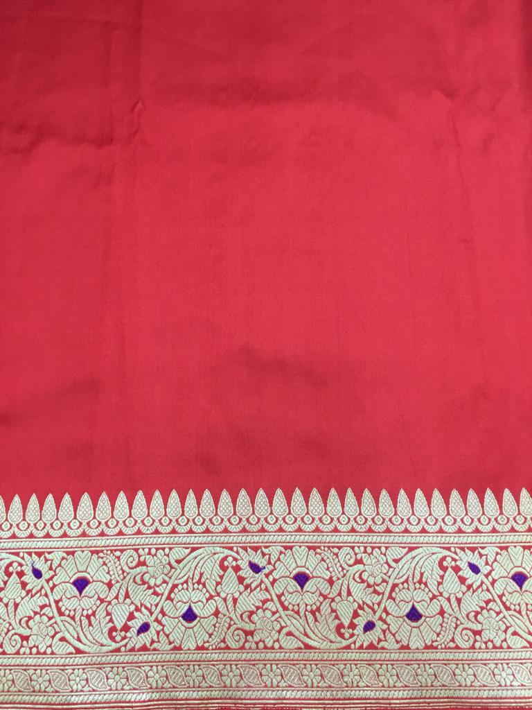 Handloom_Red_Pure_Katan_Silk_Banarasi_Jangla_Saree_with_Meenakari_WeaverStory_05