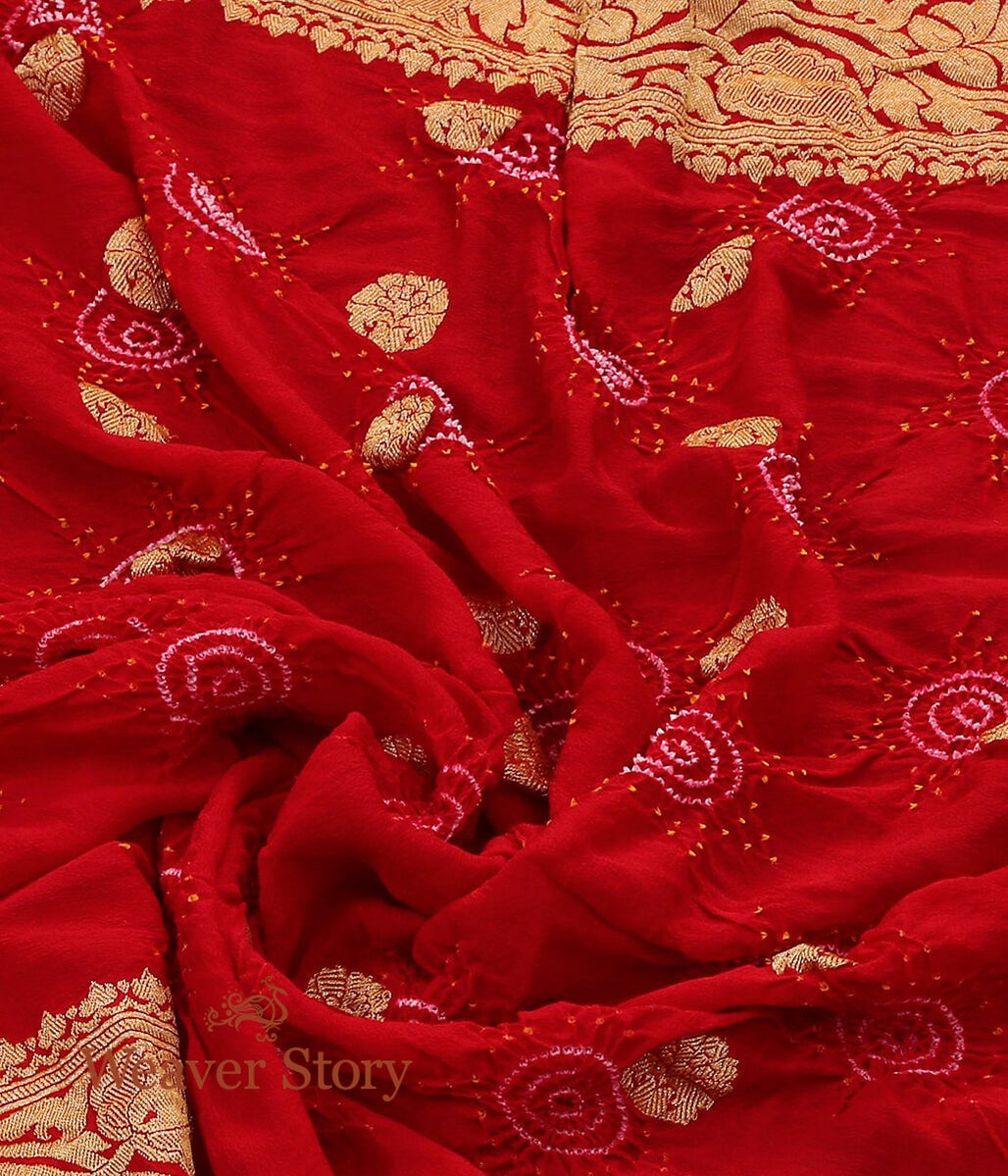 Handloom_Red_Banarasi_Bandhej_Dupatta_WeaverStory_05