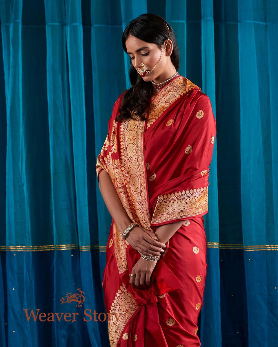 Bridal_Red_Banarasi_Handloom_Saree_with_Kadhwa_Booti_and_Lion_Motifs_WeaverStory_01