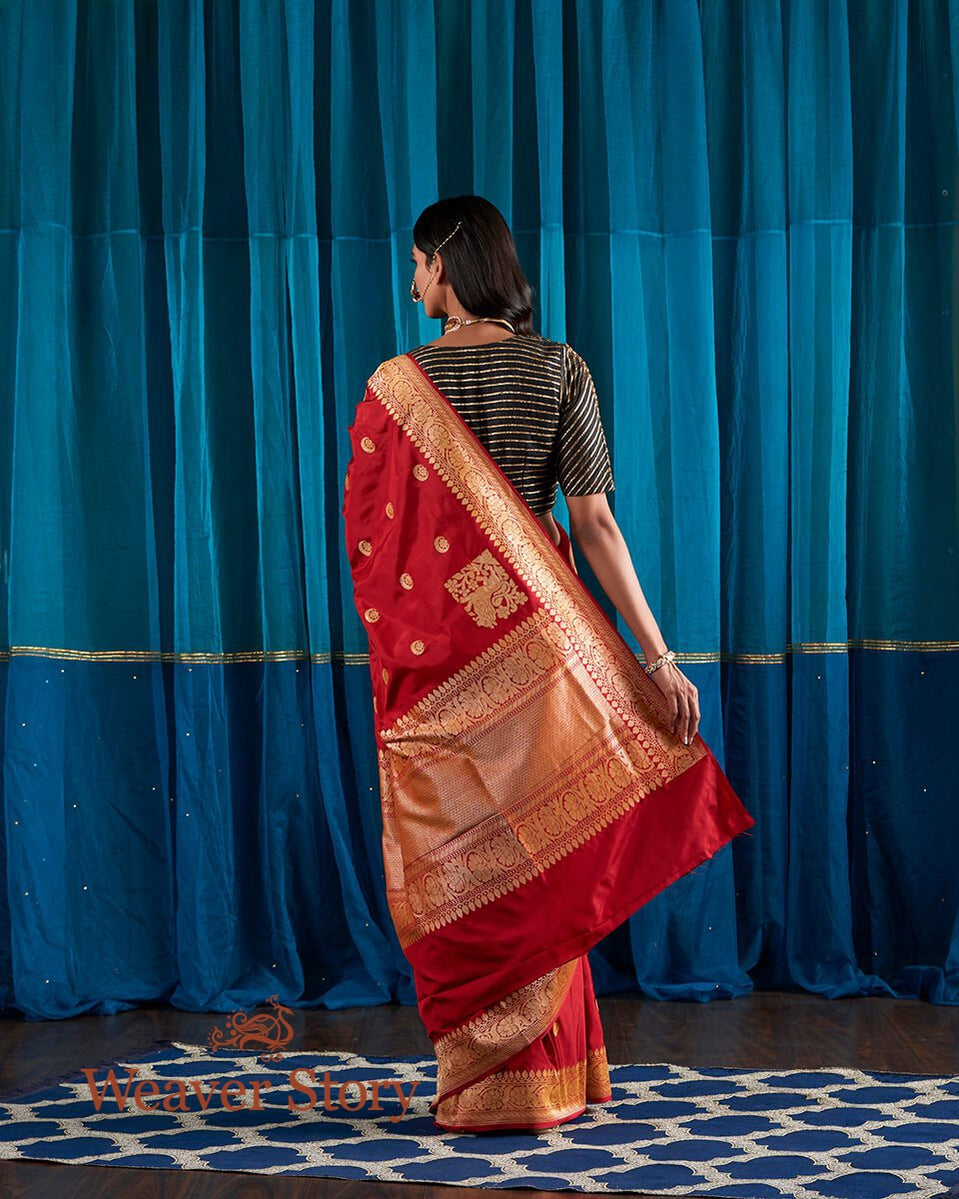Bridal_Red_Banarasi_Handloom_Saree_with_Kadhwa_Booti_and_Lion_Motifs_WeaverStory_03