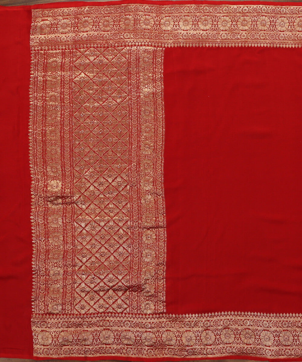 Handloom_Red_Pure_Banarasi_Georgette_Dupatta_With_Kadhwa_Border_and_Pallu_WeaverStory_02