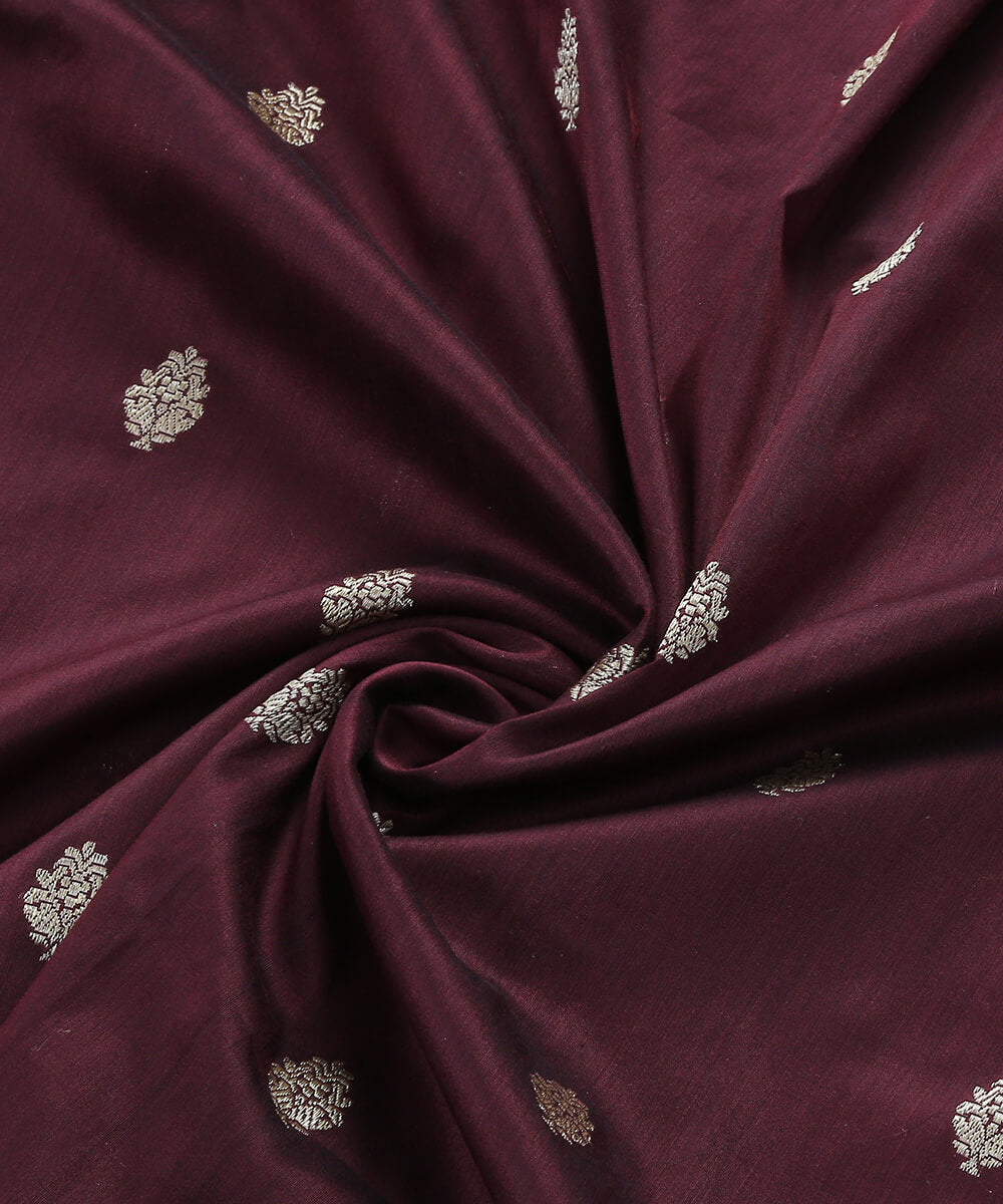 Handloom_Wine_Pure_Katan_Silk_Banarasi_Dupatta_with_Kadhwa_Booti_WeaverStory_05