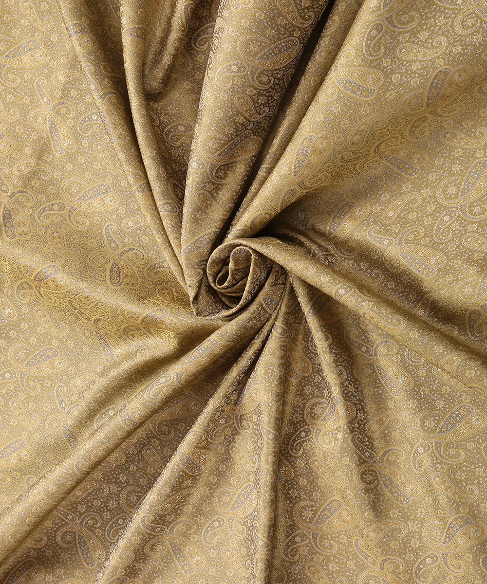 Handloom_Beige_Three_Color_Jamawar_Banarasi_Fabric_WeaverStory_05