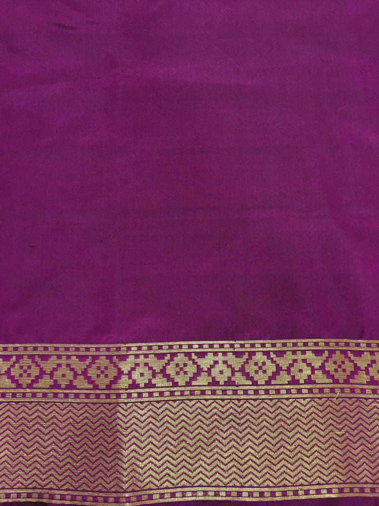 Handloom_Black_Banarasi_Patola_Saree_With_Purple_Border_WeaverStory_05