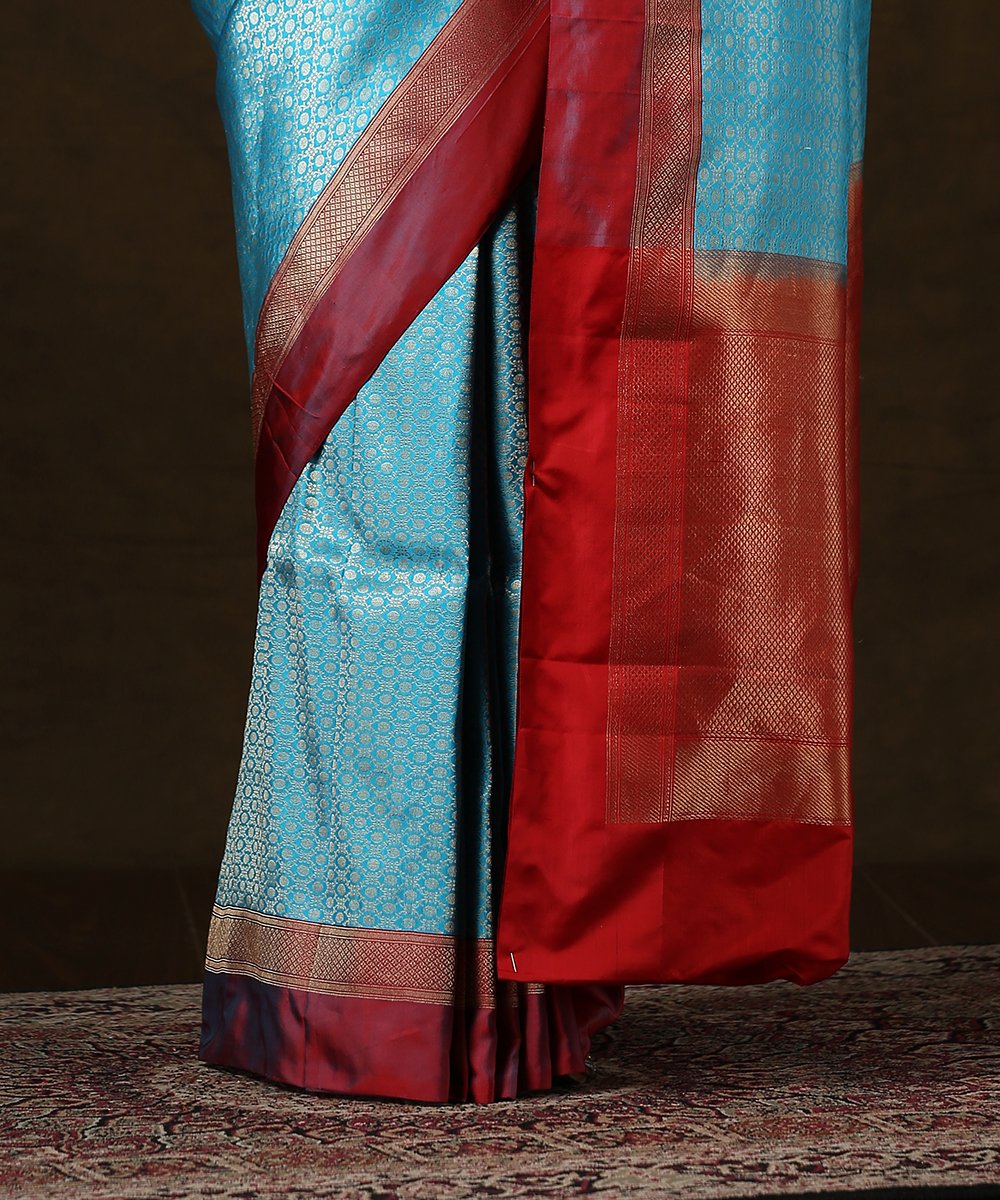 Handloom_Blue_Zari_Brocade_Banarasi_Saree_With_Red_Satin_Border_and_Blouse_WeaverStory_04