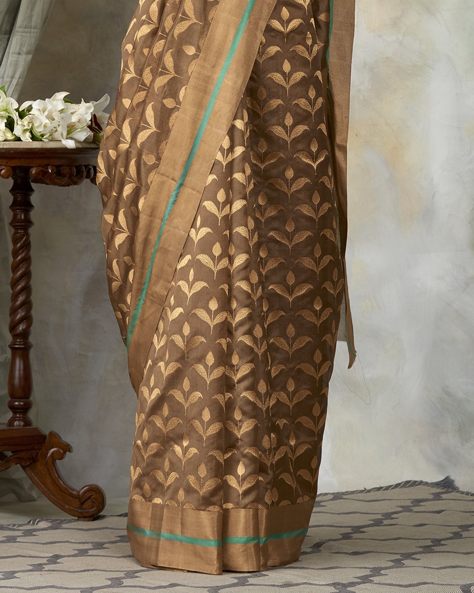 Handloom_Brown_Chanderi_Silk_Saree_with_Leaf_Motifs_woven_in_Zari_WeaverStory_04