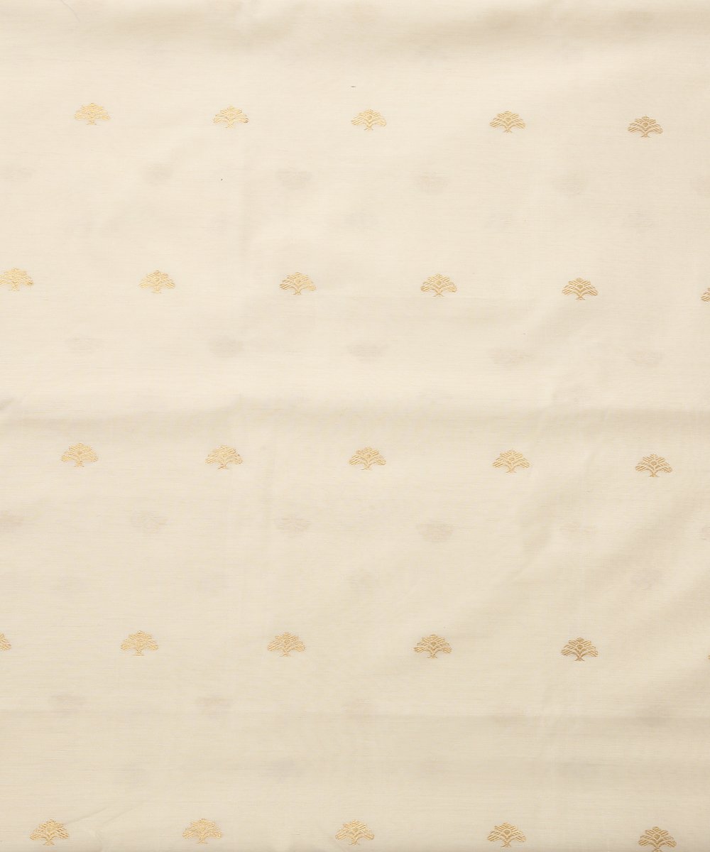 Handloom_Pure_Mulberry_Silk_Kadhwa_Banarasi_Fabric_with_Small_Tree_Motifs_WeaverStory_02