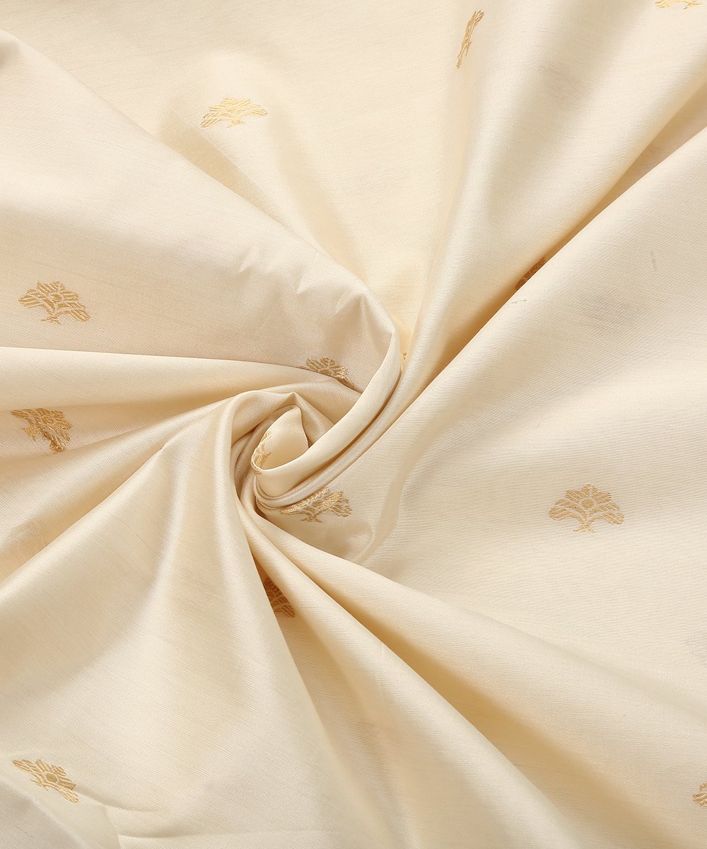 Handloom_Pure_Mulberry_Silk_Kadhwa_Banarasi_Fabric_with_Small_Tree_Motifs_WeaverStory_05