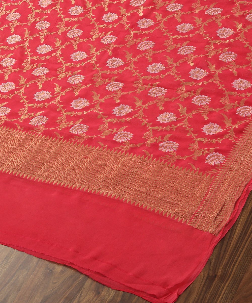 Handloom_Coral_Georgette_Cutwork_Banarasi_Dupatta_with_Jangla_Design_WeaverStory_04
