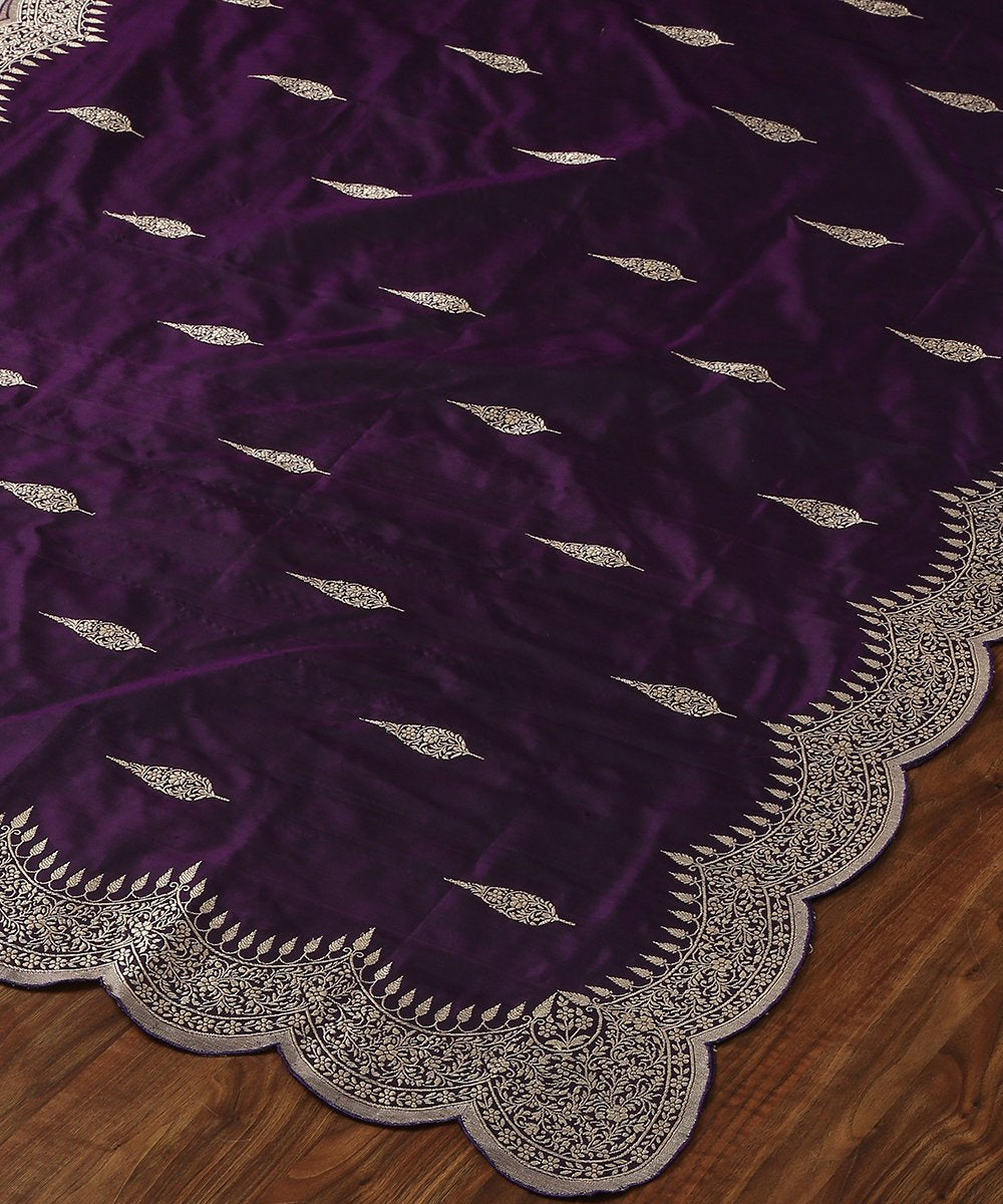 Handloom_Dark_Purple_Scalloped_Border_Handloom_Banarasi_Dupatta_WeaverStory_03