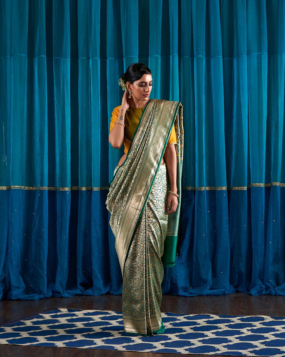 Emerald_Green_Kimkhab_Handloom_Banarasi_Saree_with_Meenakari_WeaverStory_02