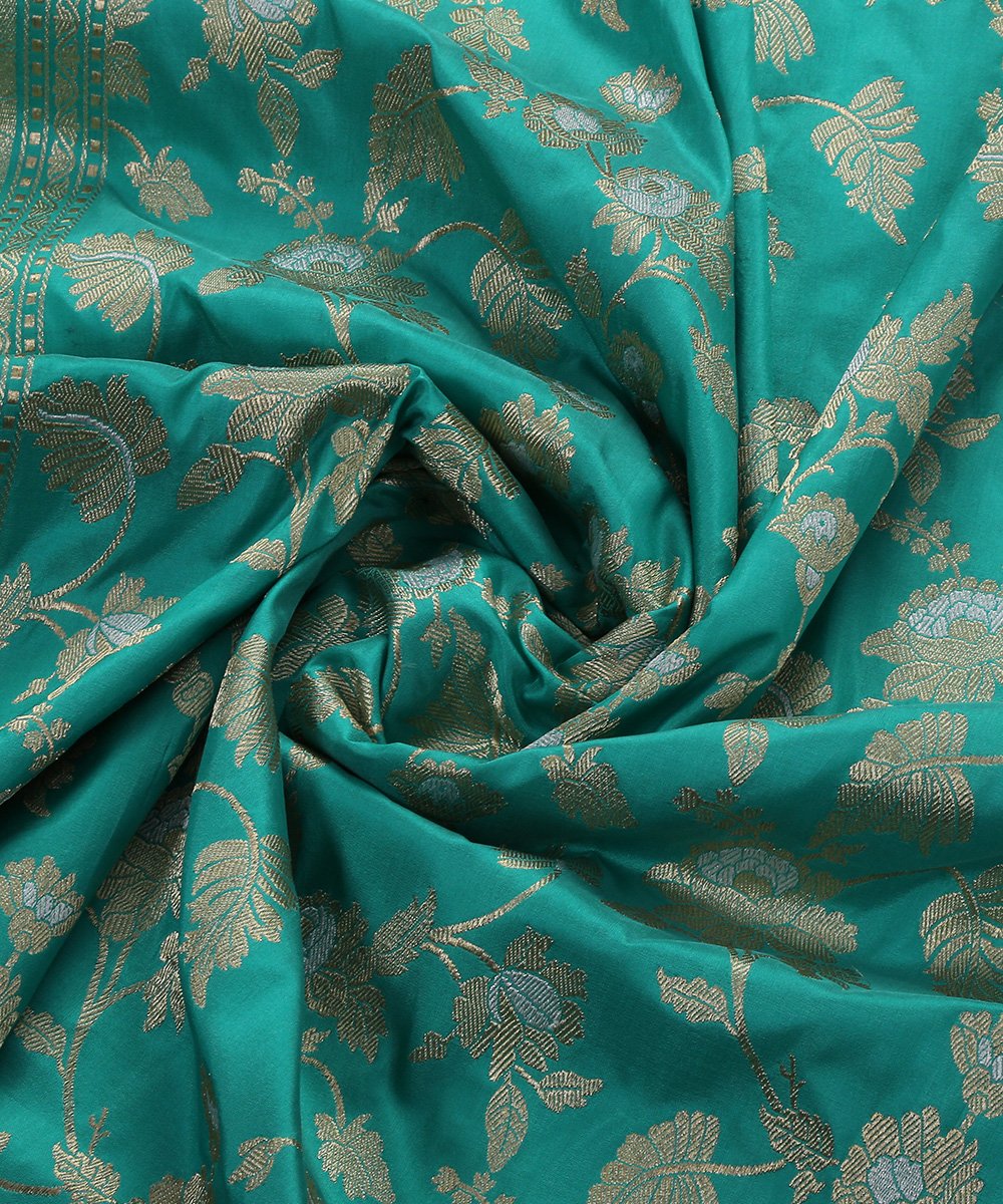 Handloom_Firozi_Kadhwa_Jangla_Pure_Katan_Silk_Banarasi_Dupatta_with_Rose_Motifs_WeaverStory_06