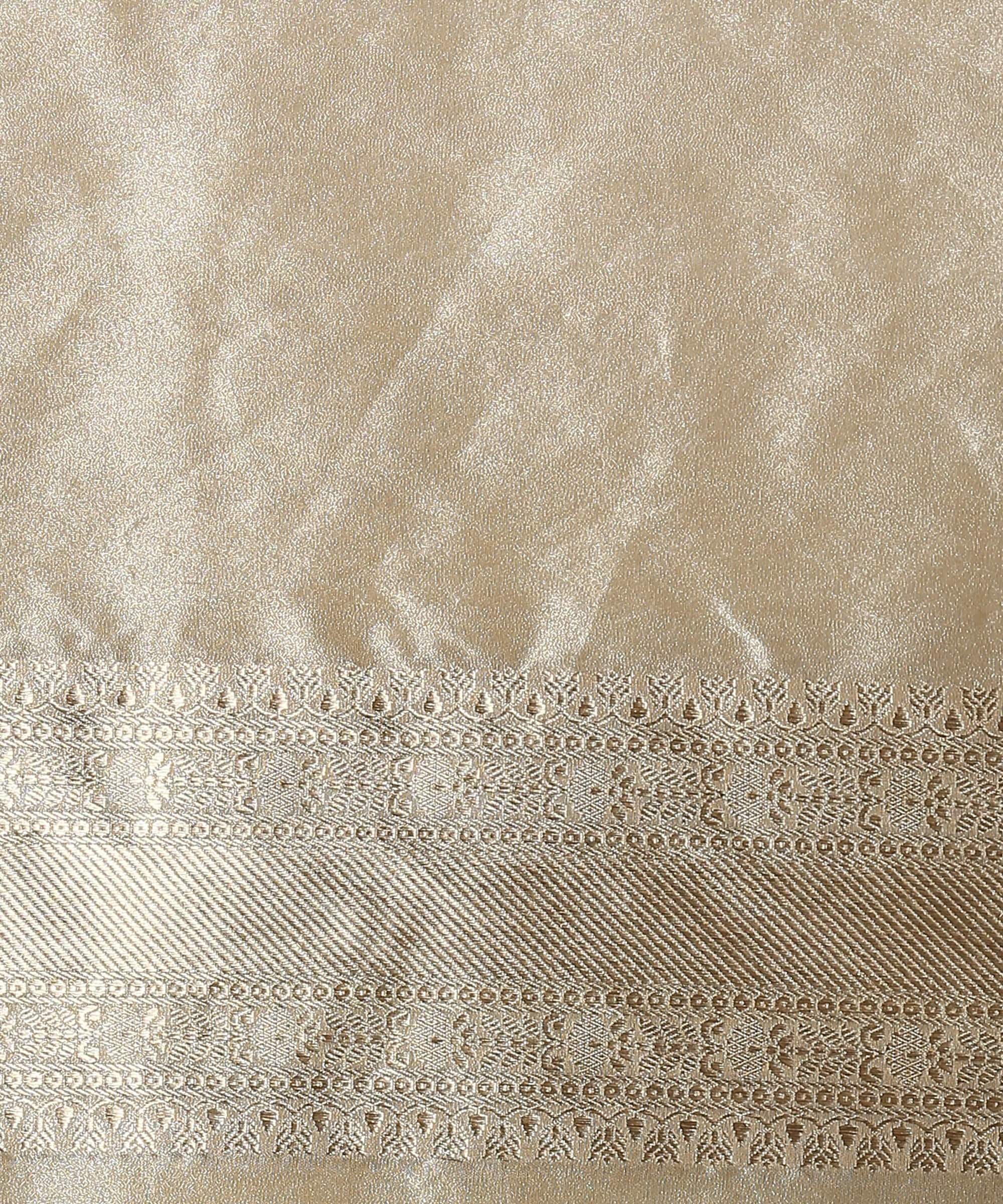 Gold_Pure_Katan_Tissue_Banarasi_Handloom_Kadhwa_Saree_WeaverStory_05