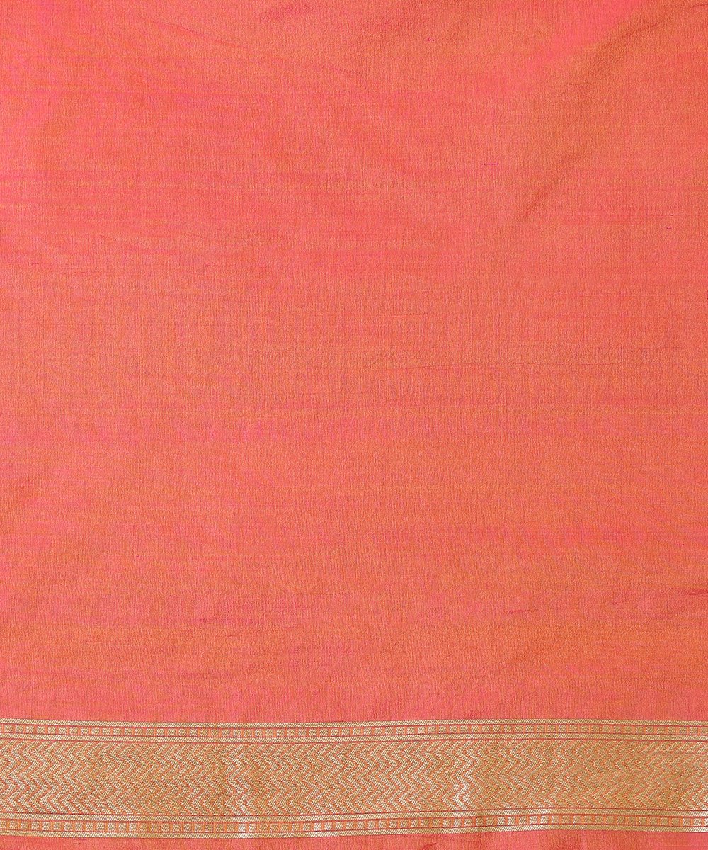 Handloom_Golden_Pure_Katan_Silk_Paithani_Banarasi_Saree_With_Cutwork_Jangla_WeaverStory_05