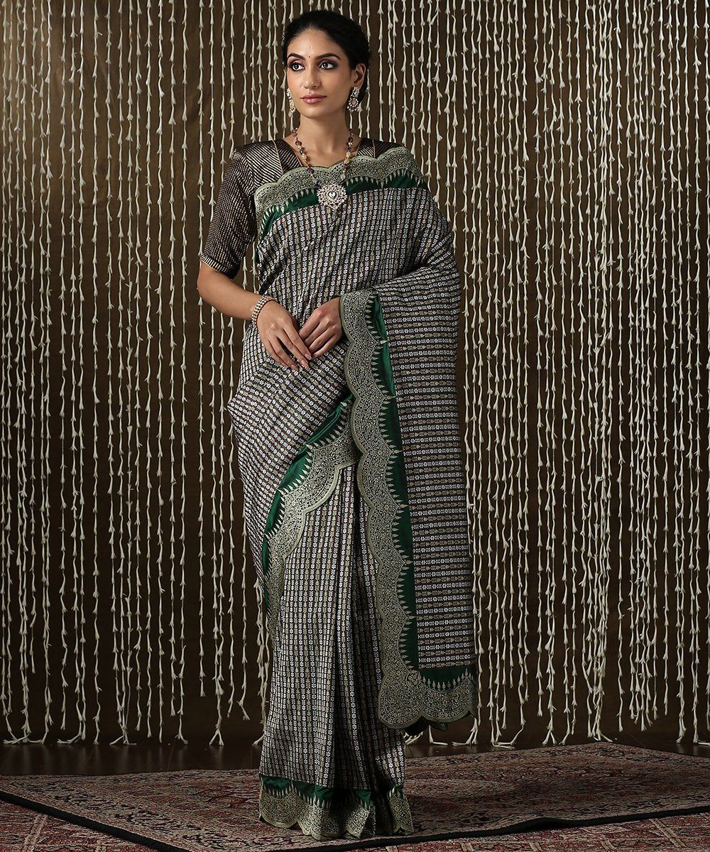 Handloom_Green_Pure_Katan_Silk_Brocade_Banarasi_Saree_with_Scallop_Border_WeaverStory_02