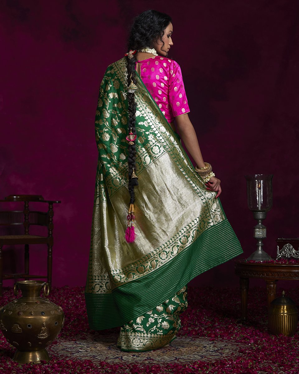 Handloom_Green_Katan_Silk_Kadhwa_Banarasi_Saree_with_all_over_zari_Jaal_WeaverStory_03