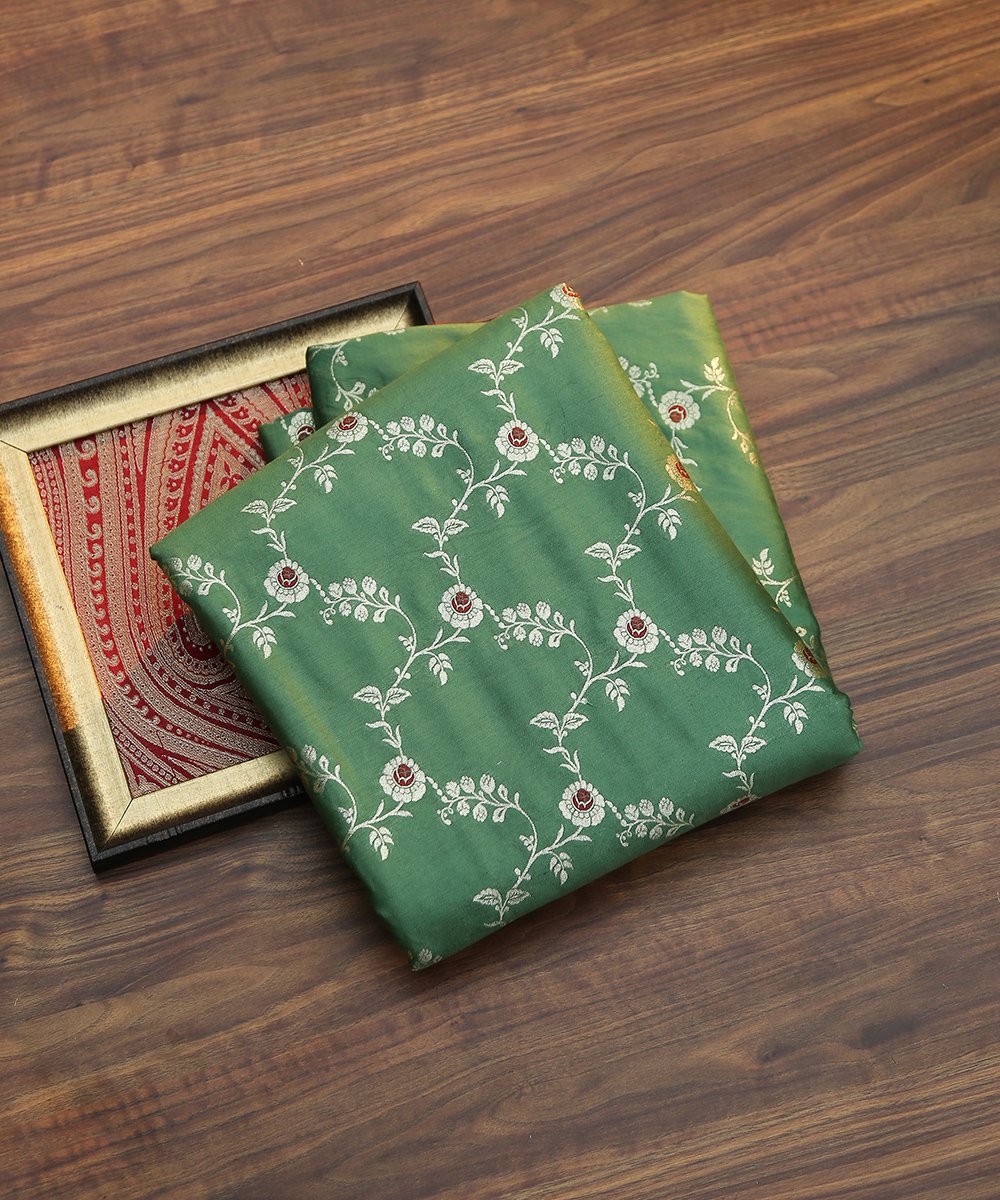 Green_Pure_Mulberry_Silk_Handloom_Banarasi_Fabric_with_Meenakari_Jaal_WeaverStory_01