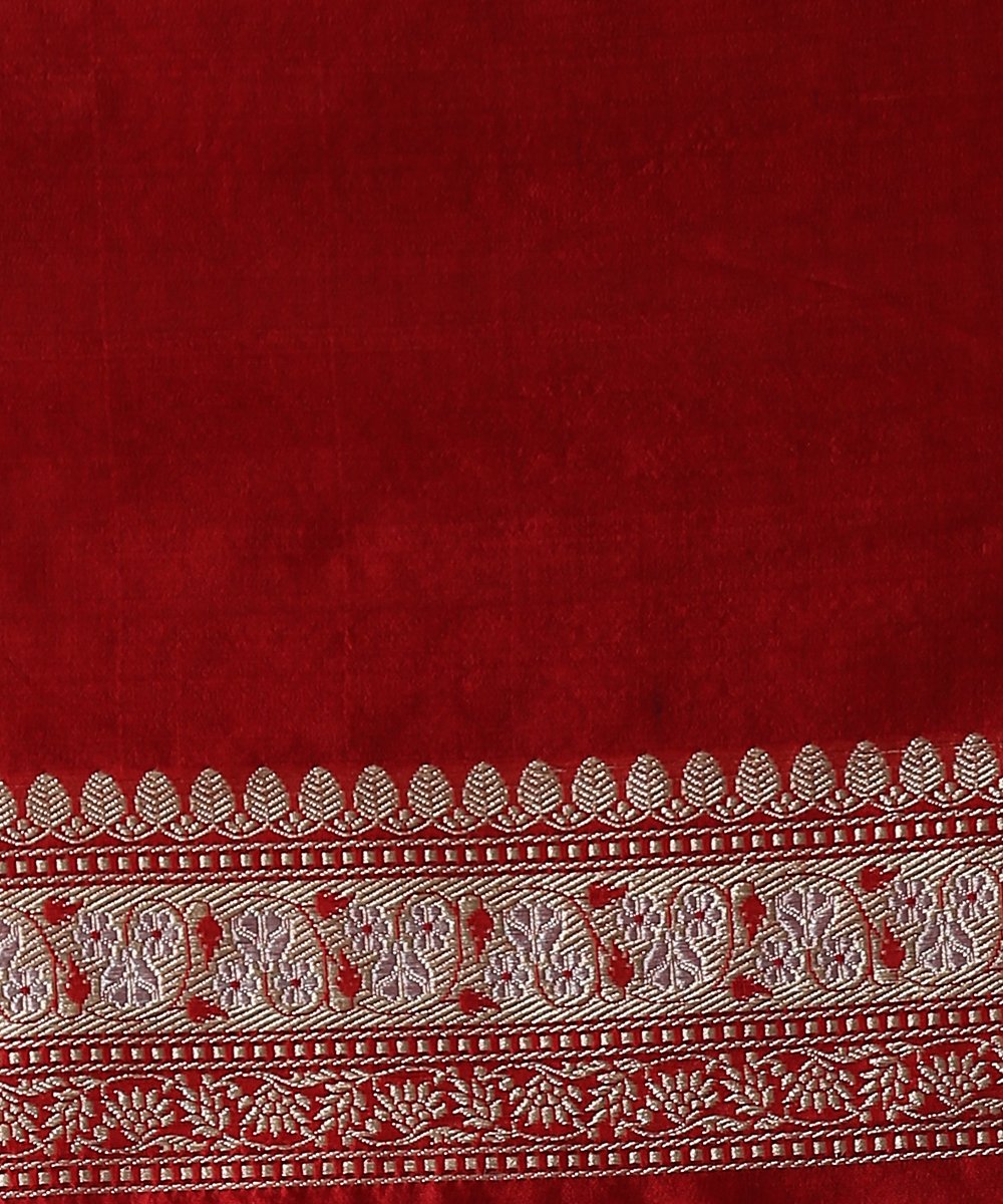 Handloom_Grey_Kora_Tissue_Banarasi_Saree_with_Meenakari_Booti_WeaverStory_05