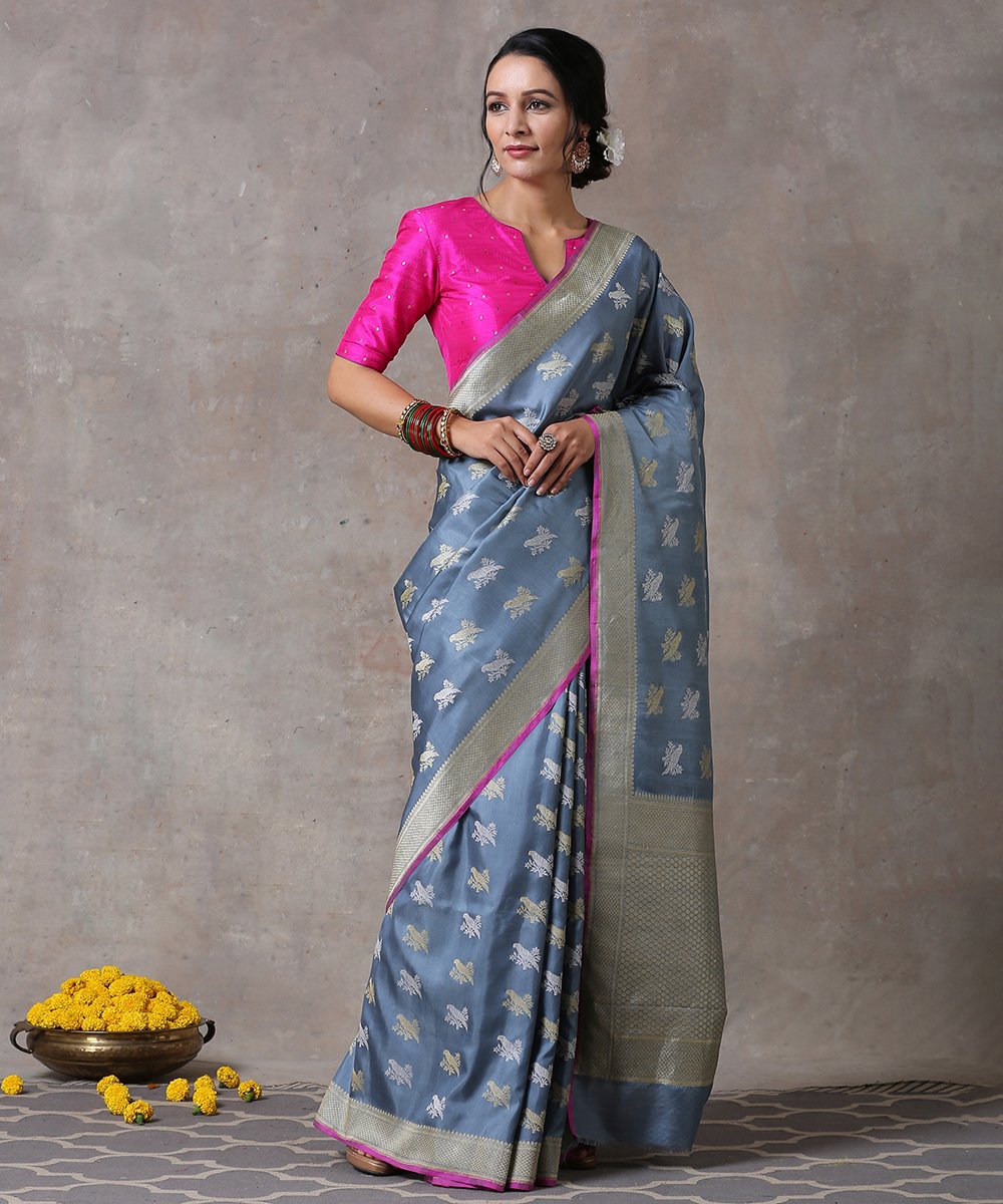 Handloom_Grey_Pure_Katan_Silk_Banarasi_Saree_with_Small_Kadhwa_Bird_Motifs_WeaverStory_02