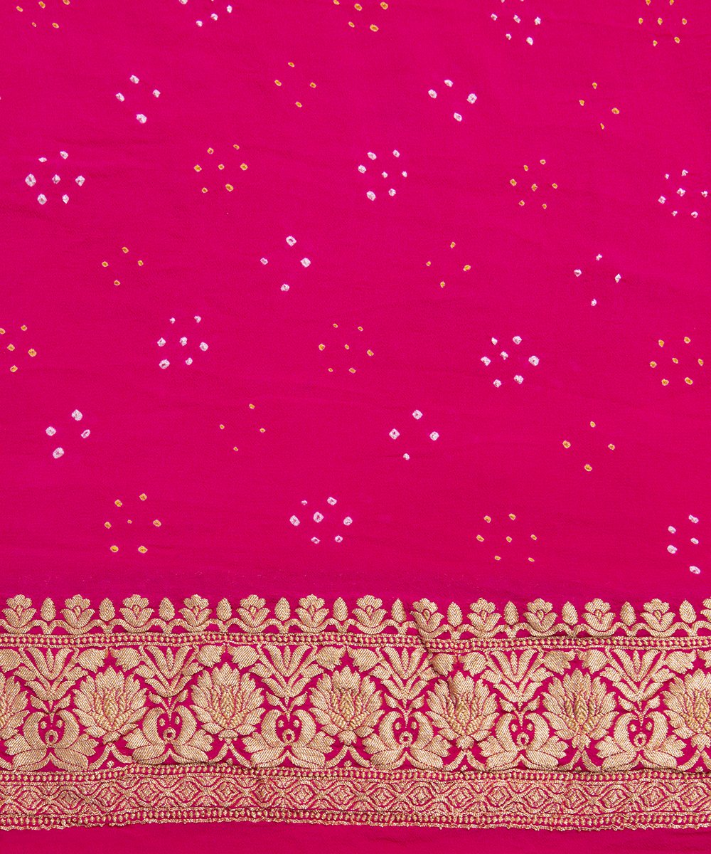 Handloom_Grey_and_Pink_Dual_Tone_Georgette_Banarasi_Bandhej_Saree_WeaverStory_05