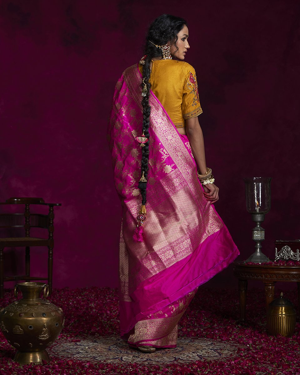 Handloom_Hot_Pink_Kadhwa_Katan_Silk_Banarasi_Saree_with_Jangla_Design_WeaverStory_03