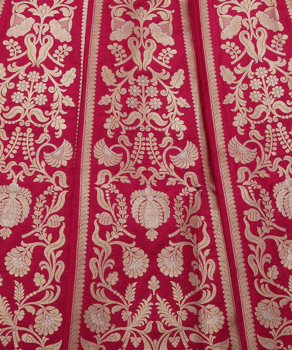Handloom_Hot_Pink_Sona_Rupa_Zari_Work_Katan_Silk_Banarasi_Lehenga_with_Jangla_Dupatta_and_Brocade_Blouse_WeaverStory_05