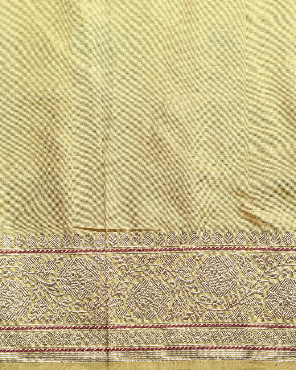 Handloom_Kadhwa_Katan_Silk_Beige_Banarasi_Jangla_Saree_with_Yellow_Border_WeaverStory_05