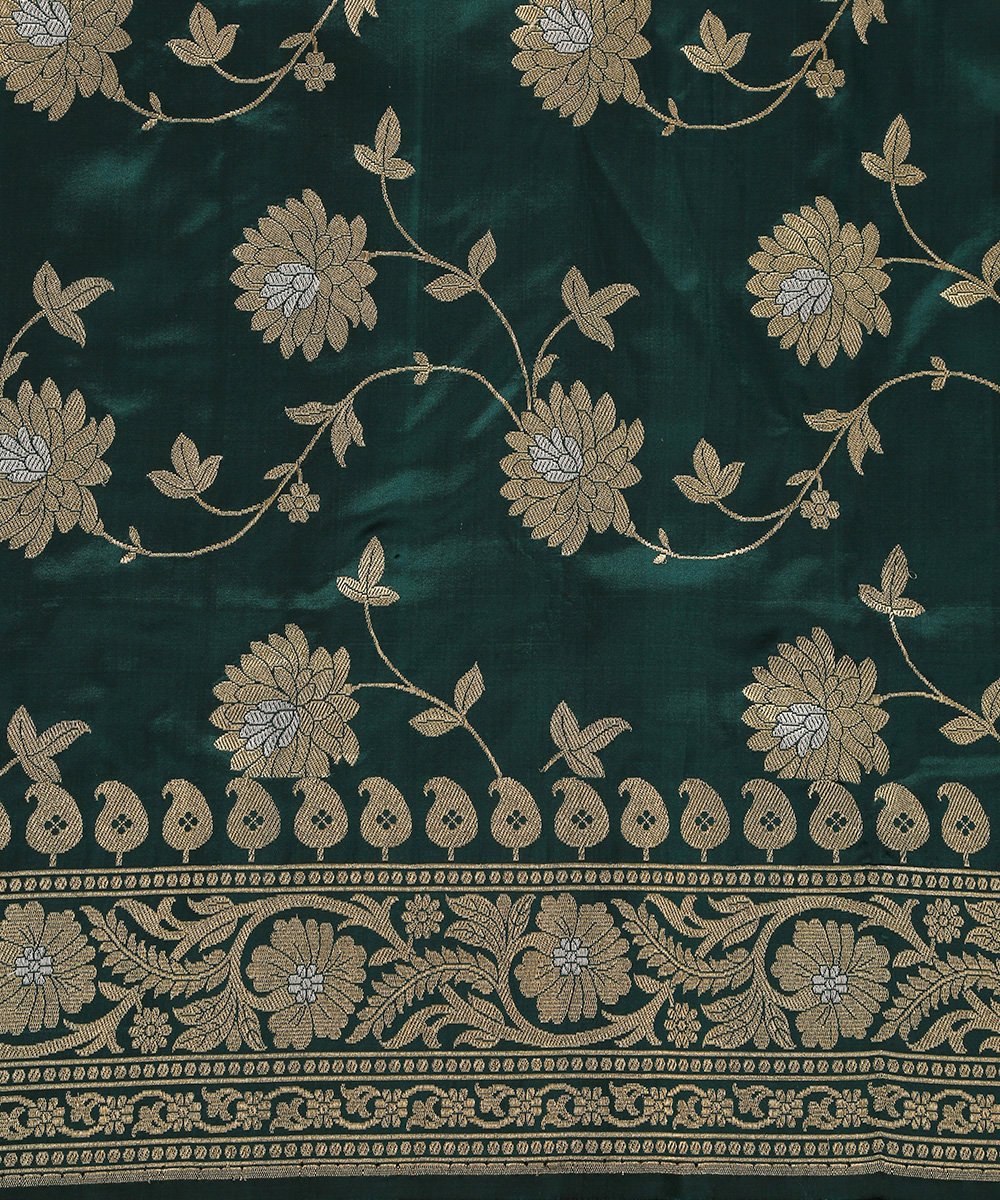 Handloom_Katan_Silk_Bottle_Green_Banarasi_Dupatta_with_Kadhwa_Floral_Jaal_WeaverStory_03