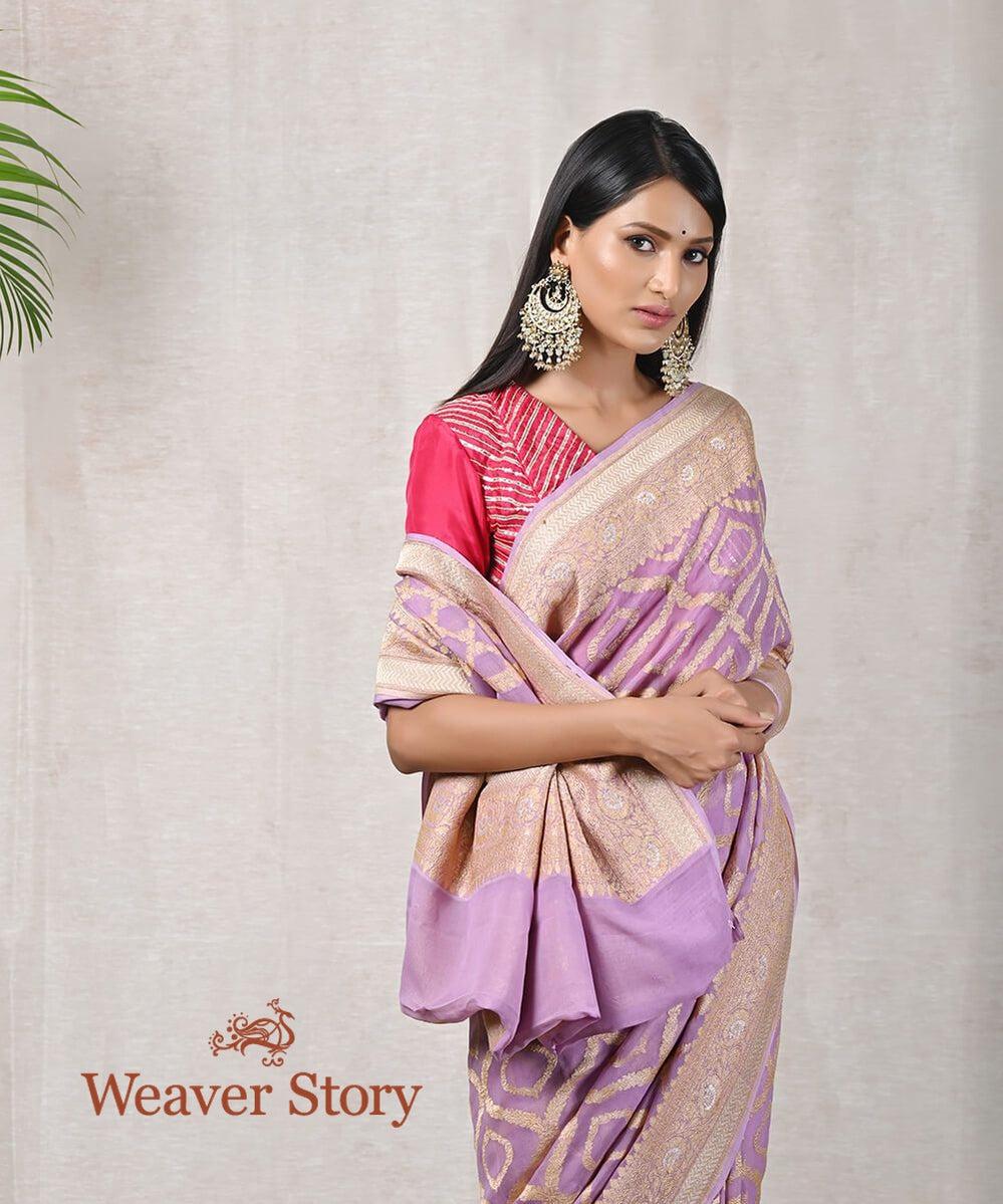 Handloom_Lavender_Banarasi_Georgette_Kadhwa_Saree_with_Jangla_Design_WeaverStory_01