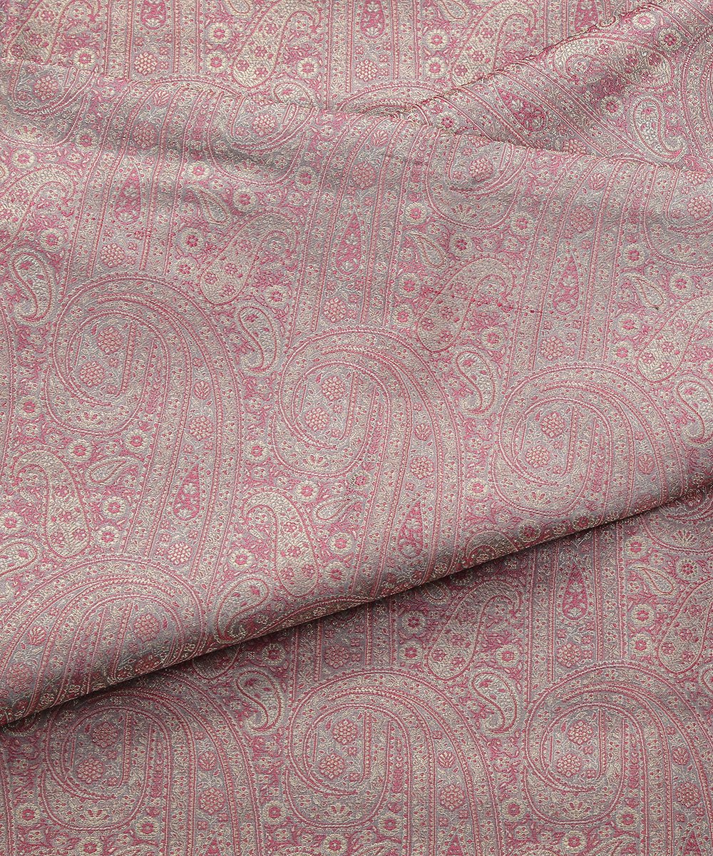 Handloom_Lavender_Jamawar_Pure_Silk_Banarasi_Brocade_Fabric_with_Zari_WeaverStory_04