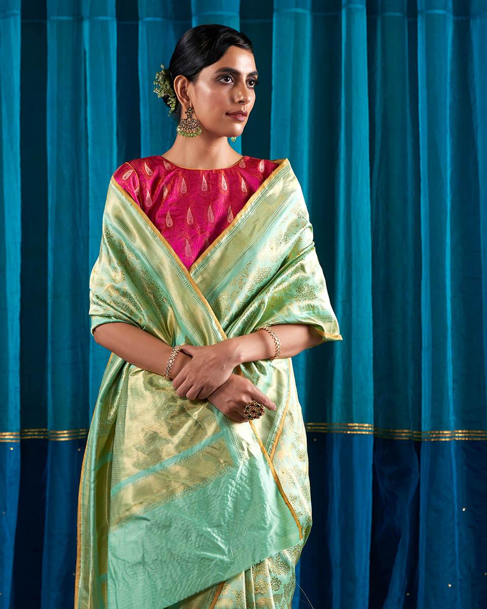 Handloom_Light_Green_Kimkhab_Shikargah_Saree_WeaverStory_01