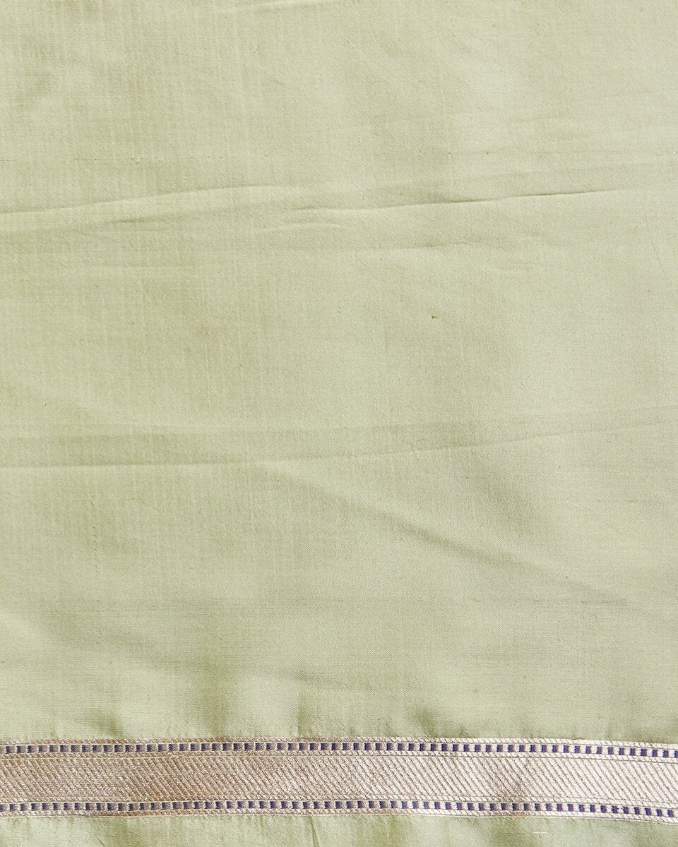 Handloom_Light_Green_Banarasi_Silk_Saree_with_Meenakari_WeaverStory_05