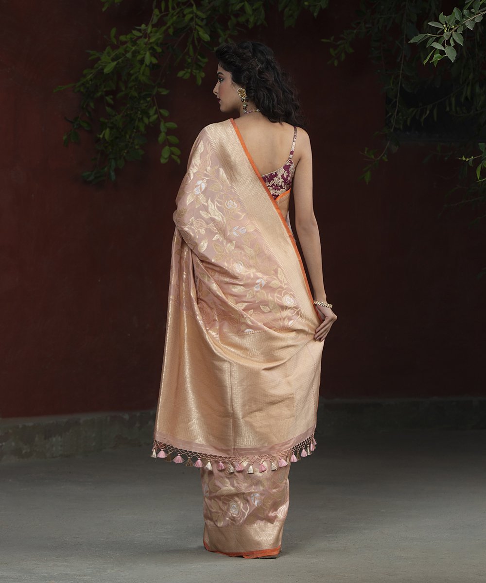 Handloom_Light_Peach_Katan_Silk_Banarasi_Saree_with_Sona_Rupa_Rose_Flower_Jangla_WeaverStory_03