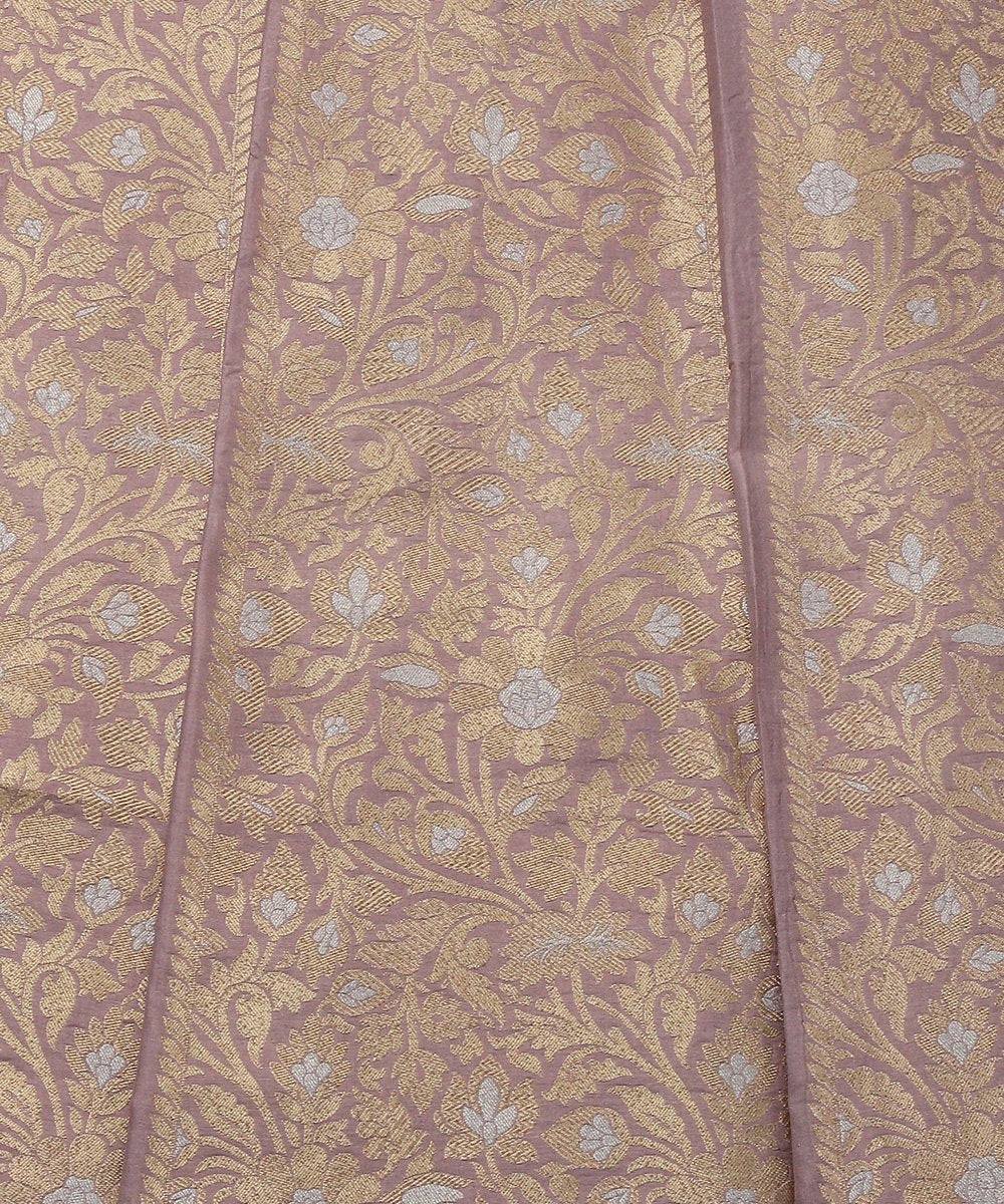 Handloom_Lilac_Sona_Rupa_Zari_Work_Banarasi_Lehenga_With_Jangla_Dupatta_and_Heavy_Blouse_WeaverStory_04