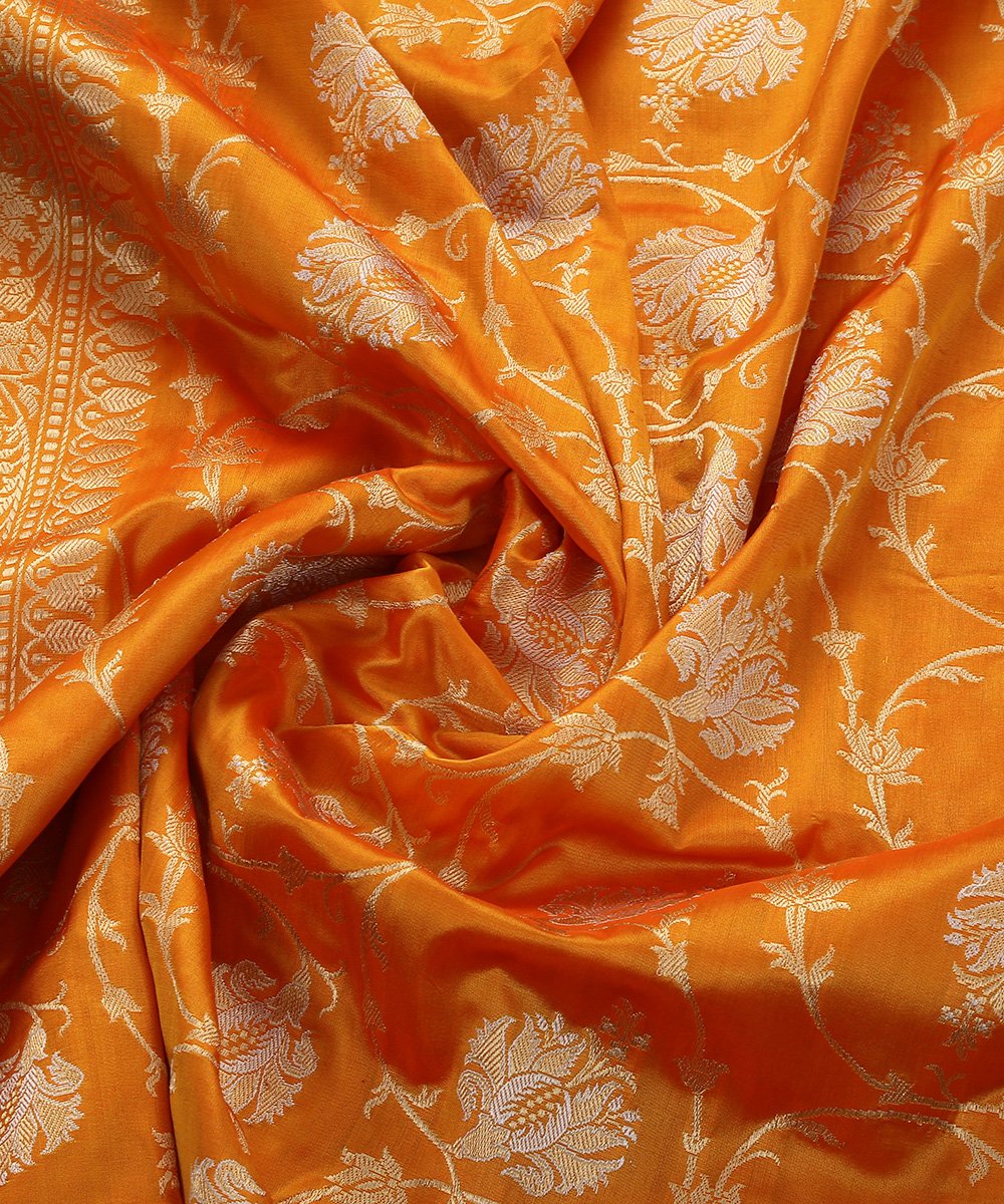 Mango_Yellow_Pure_Katan_Silk_Sona_Rupa_Kadhwa_Jangla_Banarasi_Dupatta_WeaverStory_06