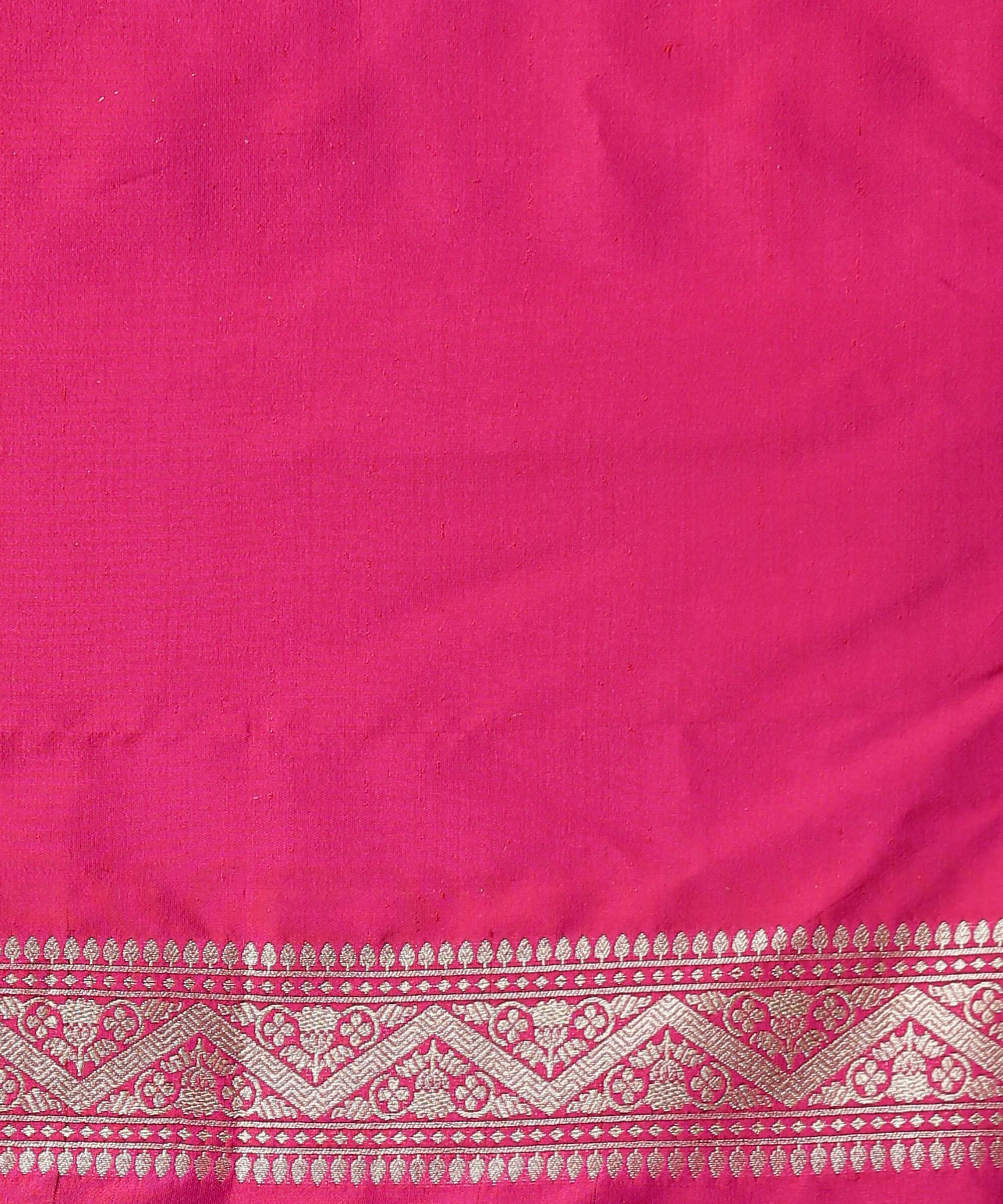 Handloom_Maroon_Pure_Katan_Silk_Saree_with_Pink_Border_WeaverStory_05